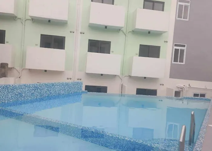 The Fyangz Luxe Staycation Near Anjo World * Cebu