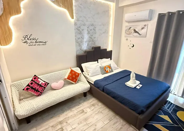 The Fyangz Luxe Staycation Near Anjo World * Cebu